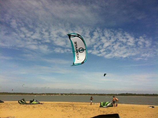 Scoop Cabana Kitesurfing カルピティヤ エクステリア 写真